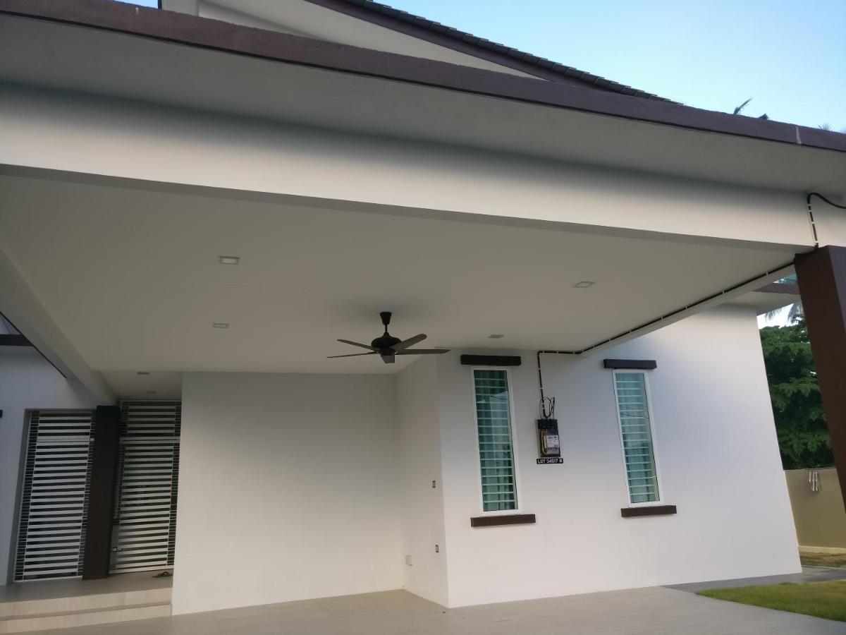 Holiday home Dselasih @umt Unisza